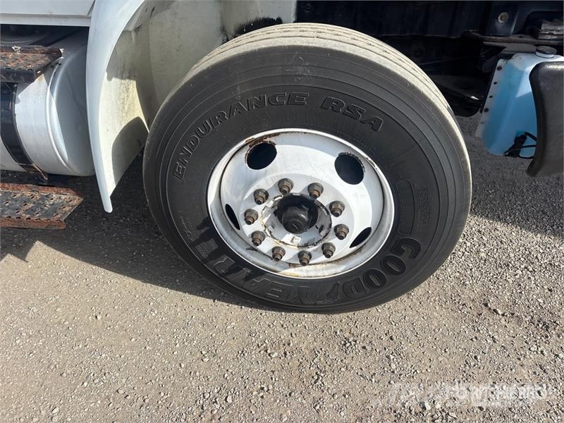 International Durastar 4300 Fast kasse