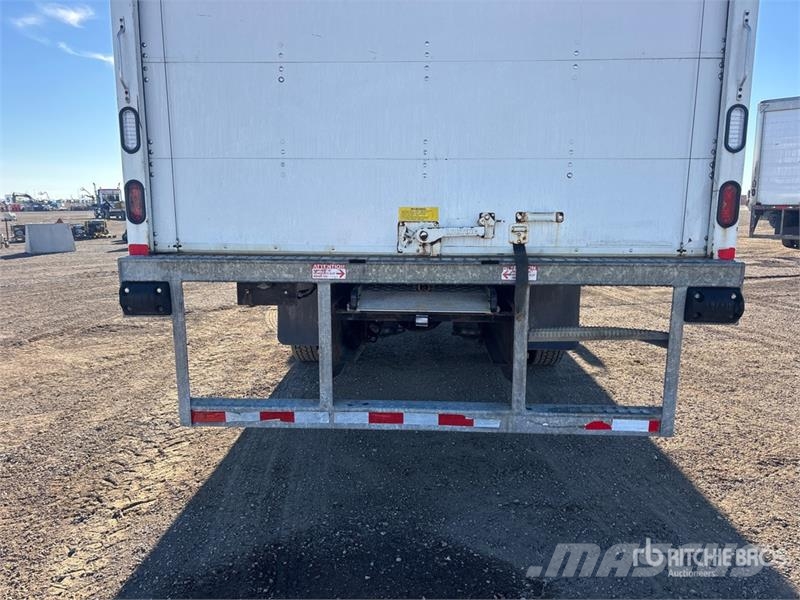 International Durastar 4300 Sanduk kamioni