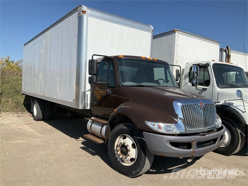 International Durastar 4300 Грузовики-Фургоны