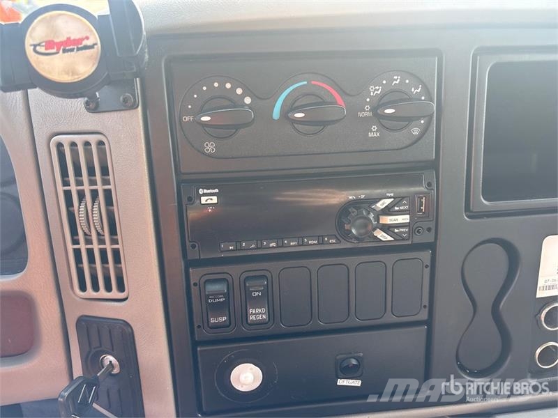 International Durastar 4300 Fast kasse