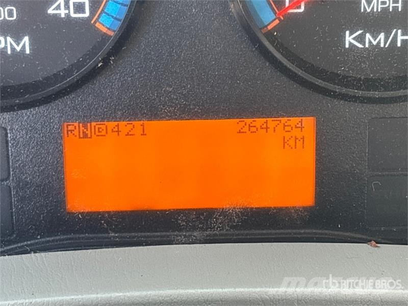 International Durastar 4300 Fast kasse