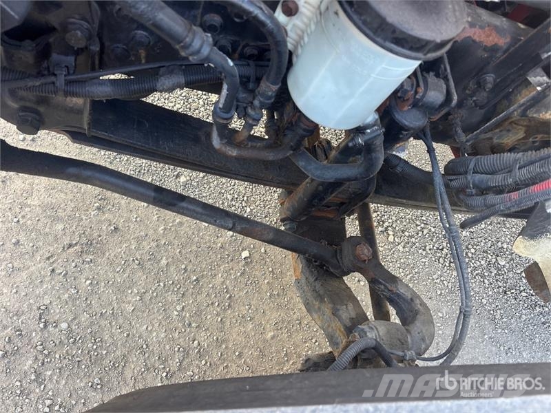International Durastar 4300 Fast kasse