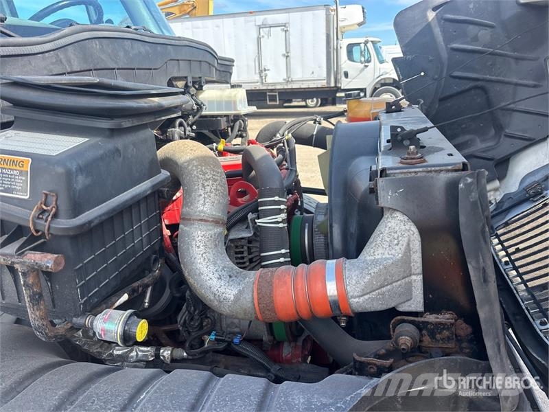 International Durastar 4300 Fast kasse