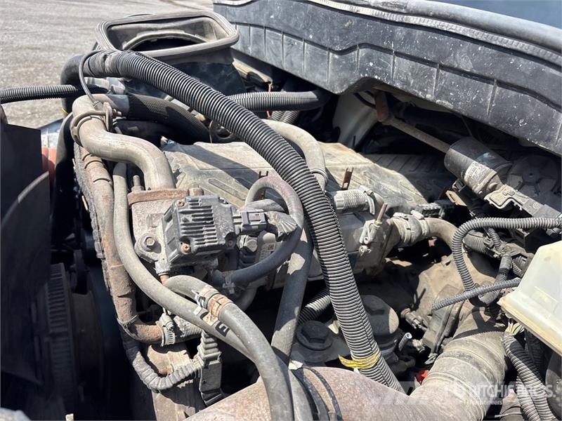 International DuraStar 4300 4x2 Utility Truck Пикапи