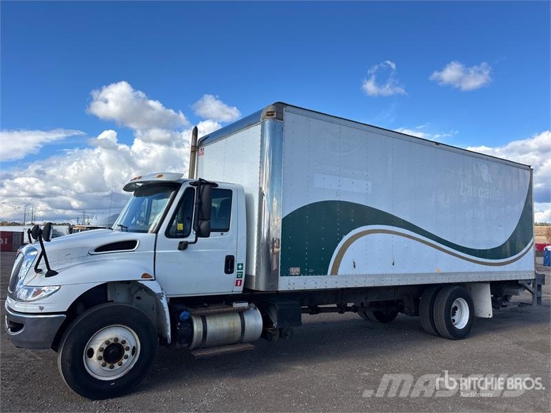 International Durastar 4300 Грузовики-Фургоны