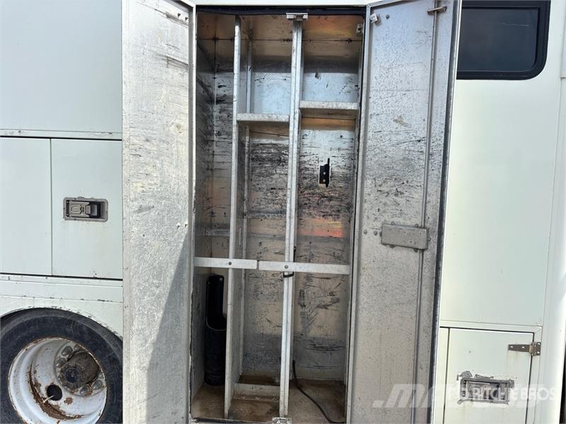 International DuraStar 4300 4x2 Utility Truck Пикапи