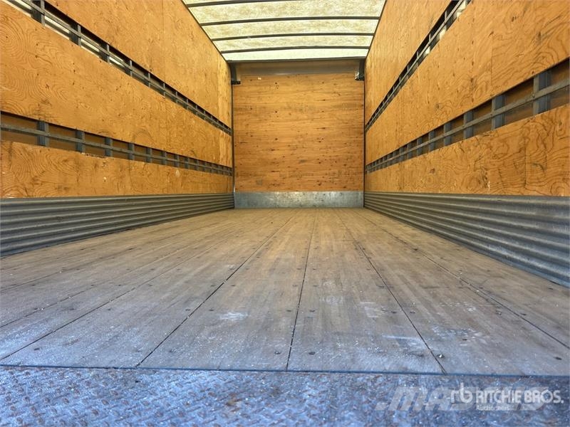 International Durastar 4300 Sanduk kamioni