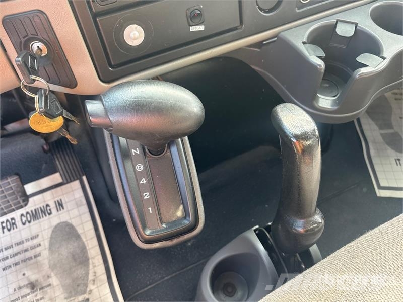 International Durastar 4300 Fast kasse