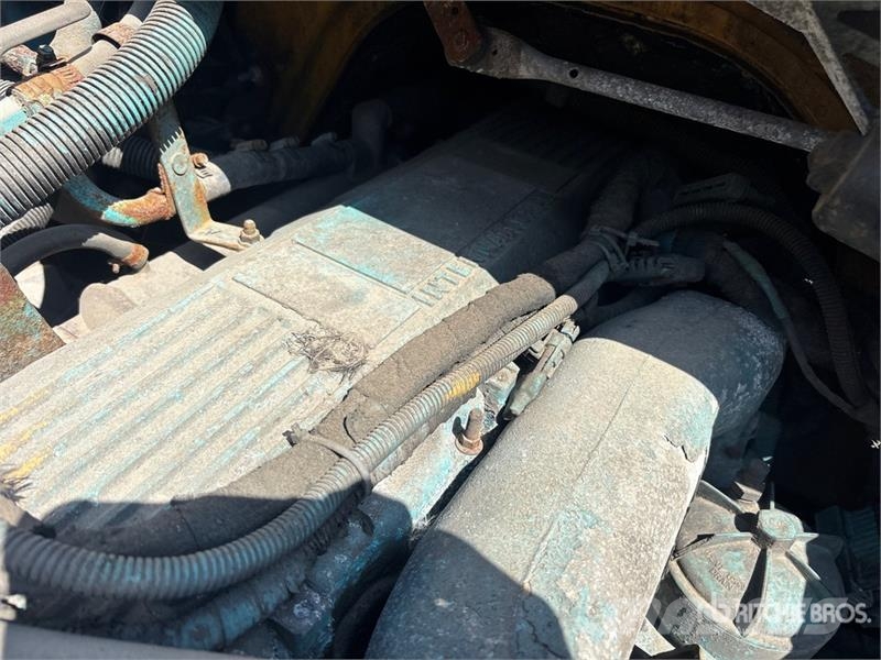 International Durastar 4300 SBA 4x2 Van Truck (Inoperable) Каросерии
