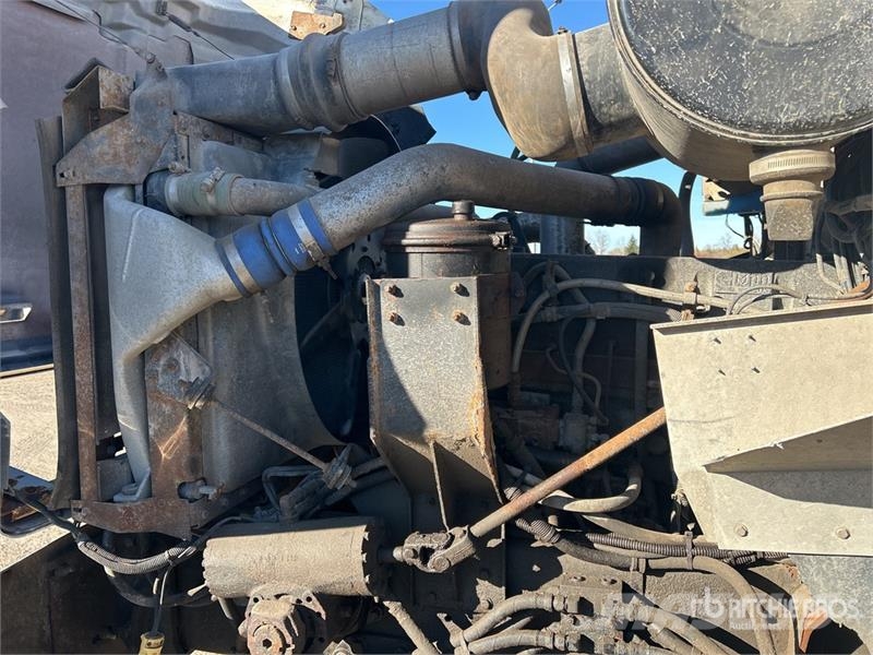 International F5070 Φορτηγά με Γερανό