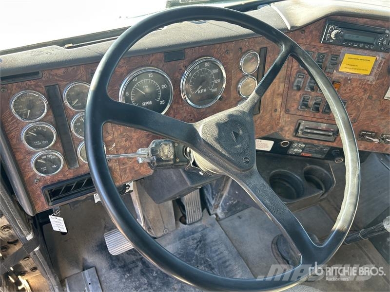 International F5070 Φορτηγά με Γερανό