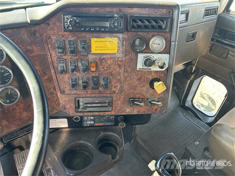 International F5070 Φορτηγά με Γερανό