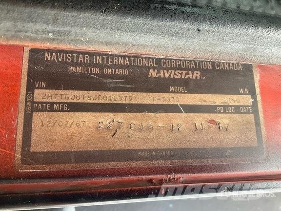 International F5070 Autobasculanta