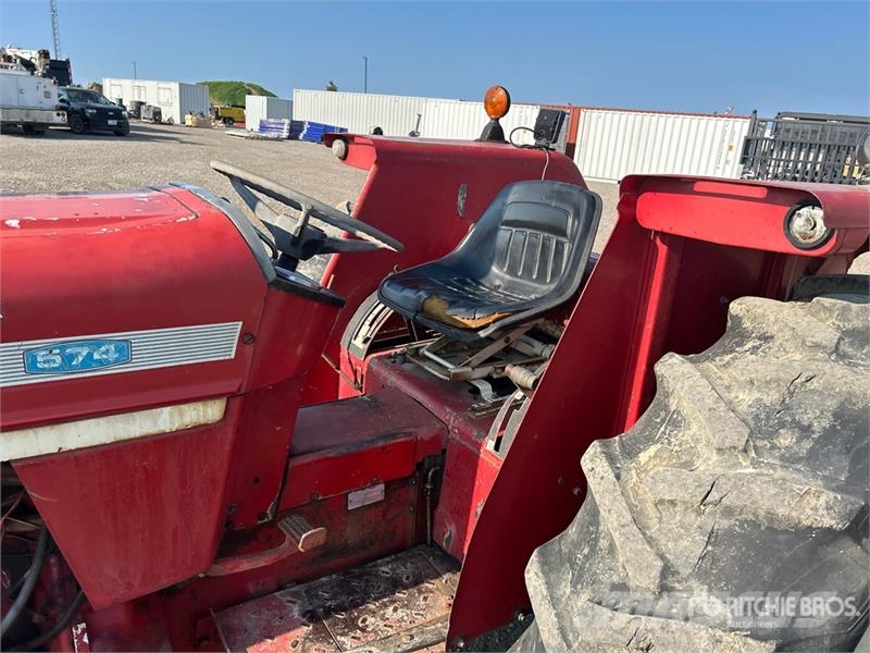 International Harvester Harvester 574 2WD Tractor Traktörler