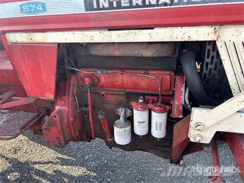 International Harvester Harvester 574 2WD Tractor Traktörler