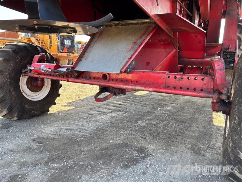 International Harvester Harvester 1420 Axial-Flow Combine Harves Cosechadoras combinadas