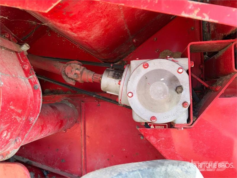 International Harvester Harvester 1420 Axial-Flow Combine Harves Cosechadoras combinadas