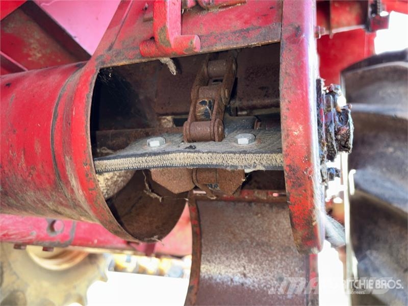 International Harvester Harvester 1420 Axial-Flow Combine Harves Cosechadoras combinadas