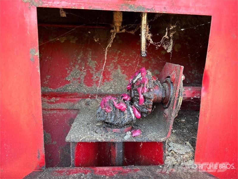 International Harvester Harvester 1420 Axial-Flow Combine Harves Cosechadoras combinadas
