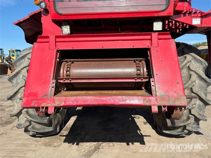 International Harvester Harvester 1420 Axial-Flow Combine Harves Cosechadoras combinadas