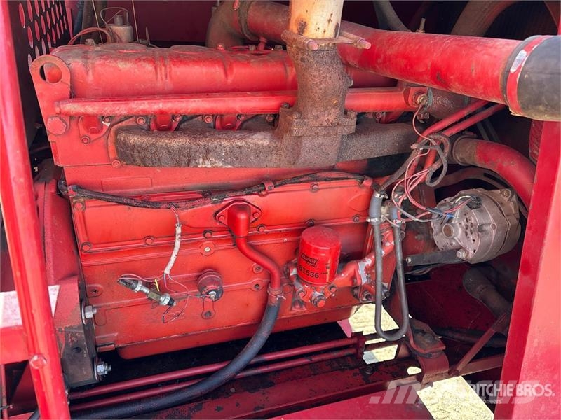 International Harvester Harvester 1420 Axial-Flow Combine Harves Cosechadoras combinadas