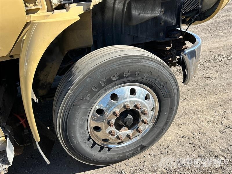 International HV 607 6x4 Refrigerated Truck Грузовики-Рефрижераторы
