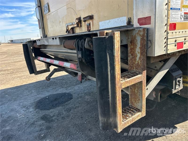 International HV 607 6x4 Refrigerated Truck Грузовики-Рефрижераторы