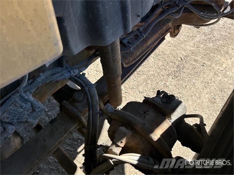 International HV 607 6x4 Refrigerated Truck Грузовики-Рефрижераторы