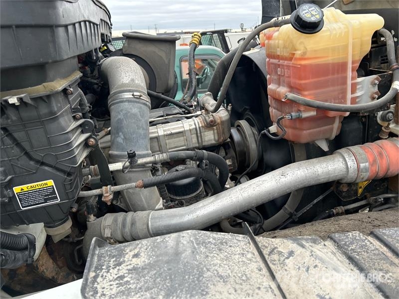 International HV613 6x4 Rollback Truck Vlečna vozila za tovornjake