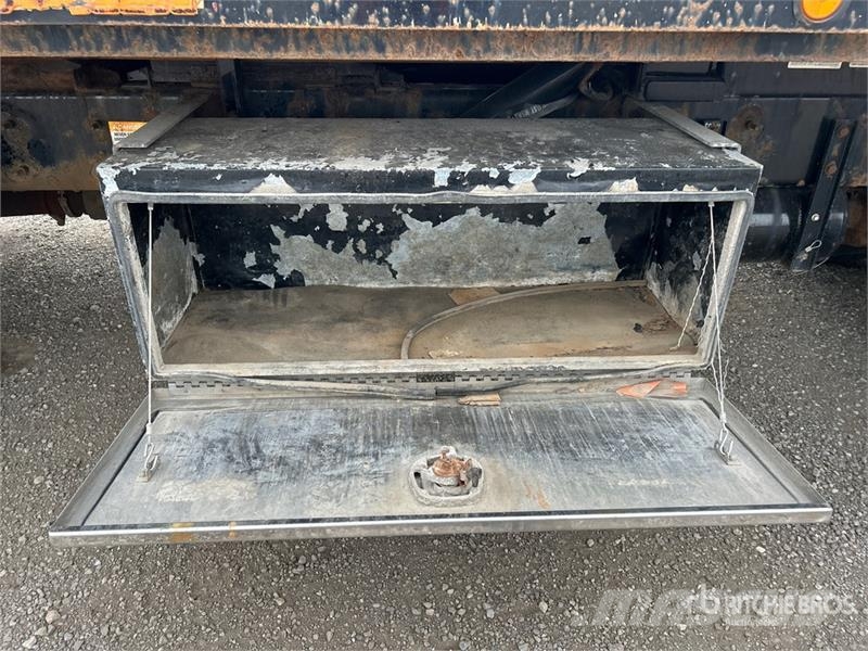 International HV613 6x4 Rollback Truck Vlečna vozila za tovornjake