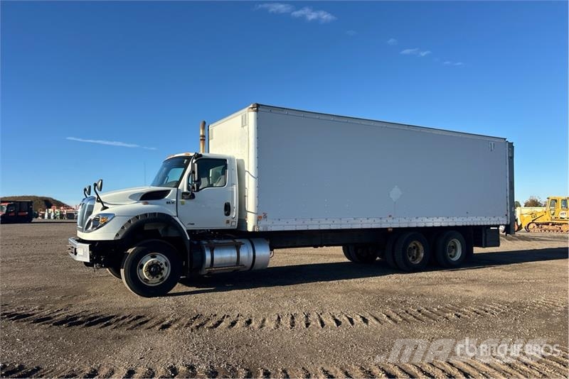 International HV613 6x4 Van Truck Umpikorikuorma-autot