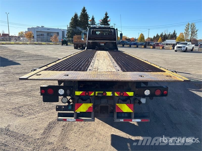 International HV613 SBA 6x4 Rollback Truck 救援车