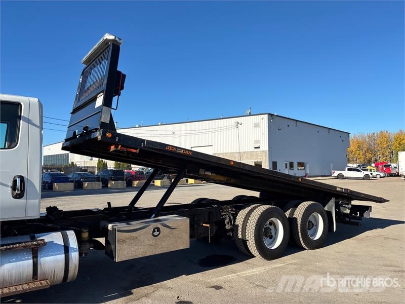 International HV613 SBA 6x4 Rollback Truck 救援车
