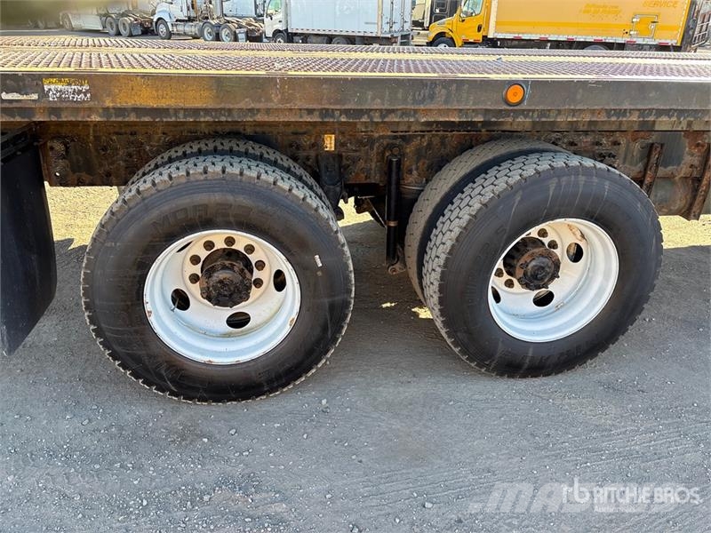 International HV613 SBA 6x4 Rollback Truck 救援车