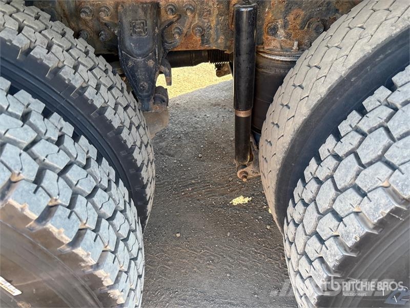 International HV613 SBA 6x4 Rollback Truck 救援车