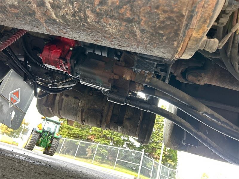 International HX520 6x4 T/A Sleeper Truck Tractor 牵引车