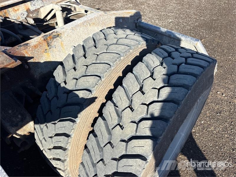 International HX620 6x4 T/A Day Cab Truck Tractor Trekkvogner