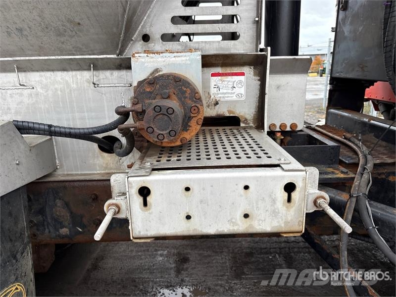 International HX620 6x4 Snow Plow Truck 多目的/汎用車両