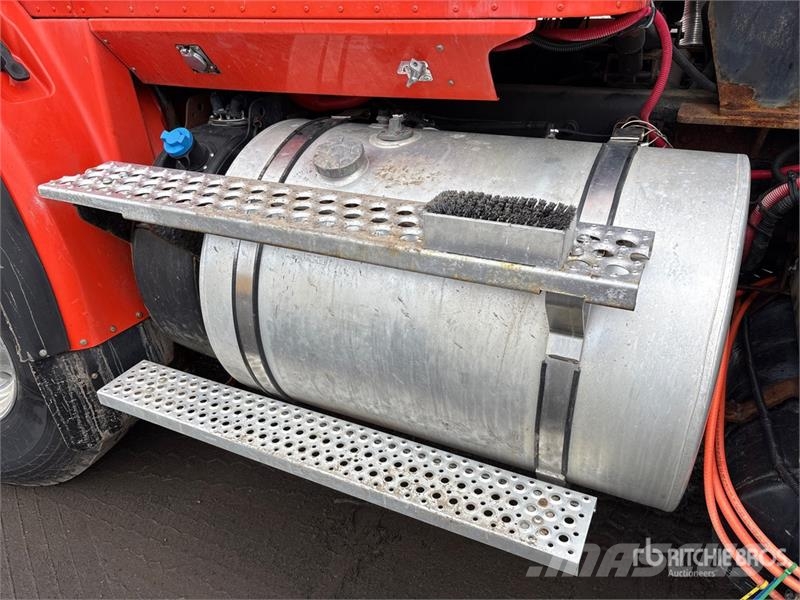 International HX620 6x4 Snow Plow Truck 多目的/汎用車両