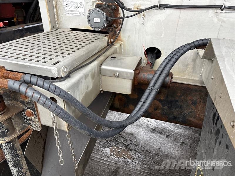 International HX620 6x4 Snow Plow Truck 多目的/汎用車両