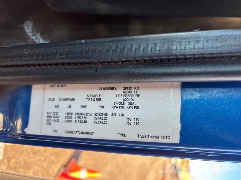 International HX620 6x4 T/A Day Cab Truck Tractor Trekkvogner