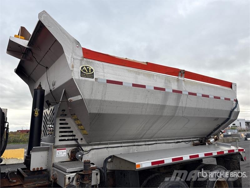 International HX620 6x4 Snow Plow Truck 多目的/汎用車両