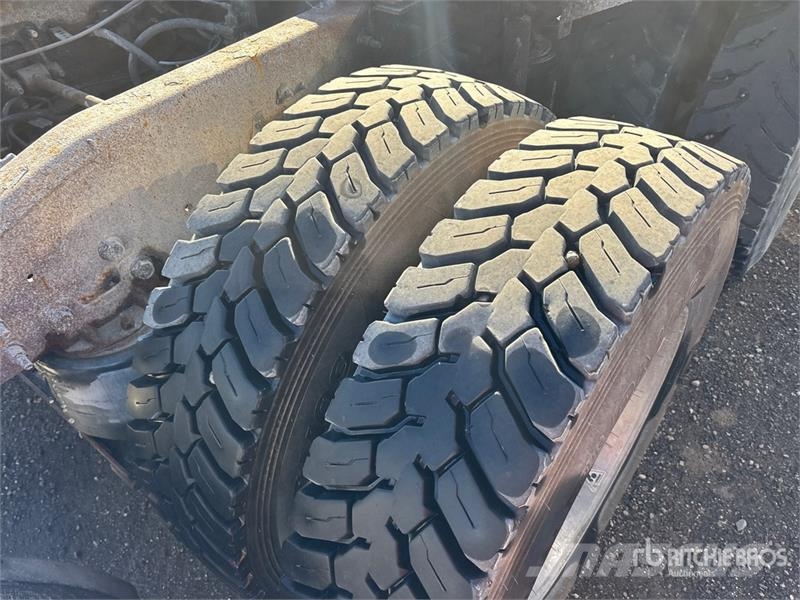International HX620 6x4 T/A Day Cab Truck Tractor Trekkvogner