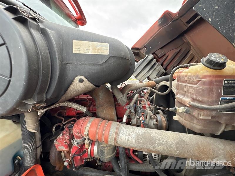International HX620 6x4 Snow Plow Truck 多目的/汎用車両