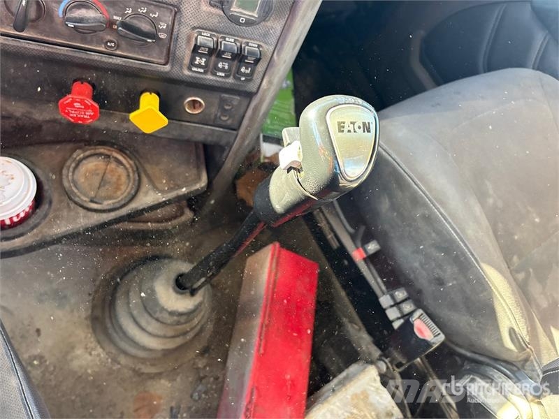 International HX620 6x4 T/A Day Cab Truck Tractor Trekkvogner