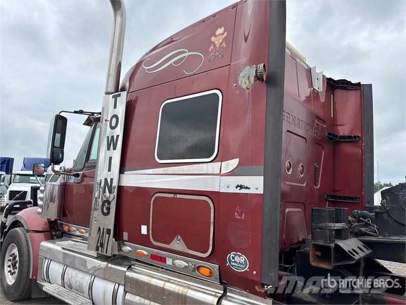 International LoneStar 6x4 T/A Sleeper Truck Tractor Τράκτορες
