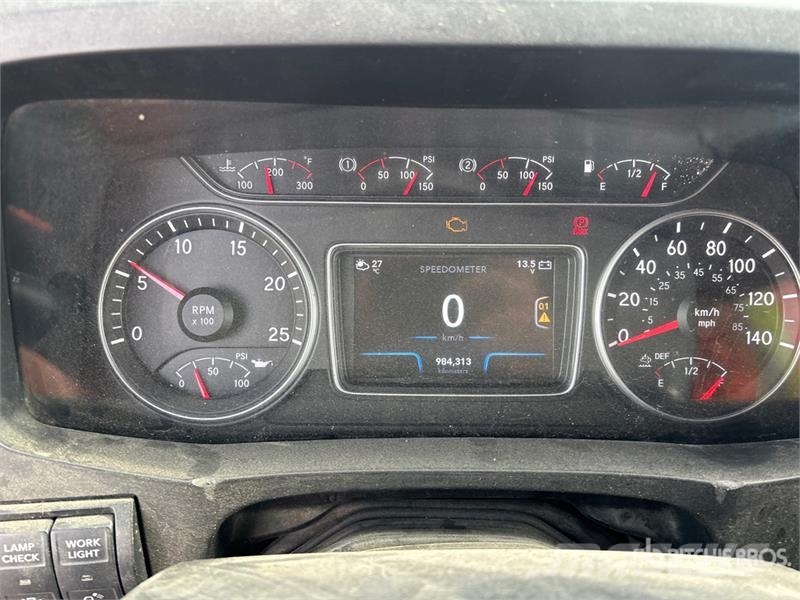 International LT625 Τράκτορες