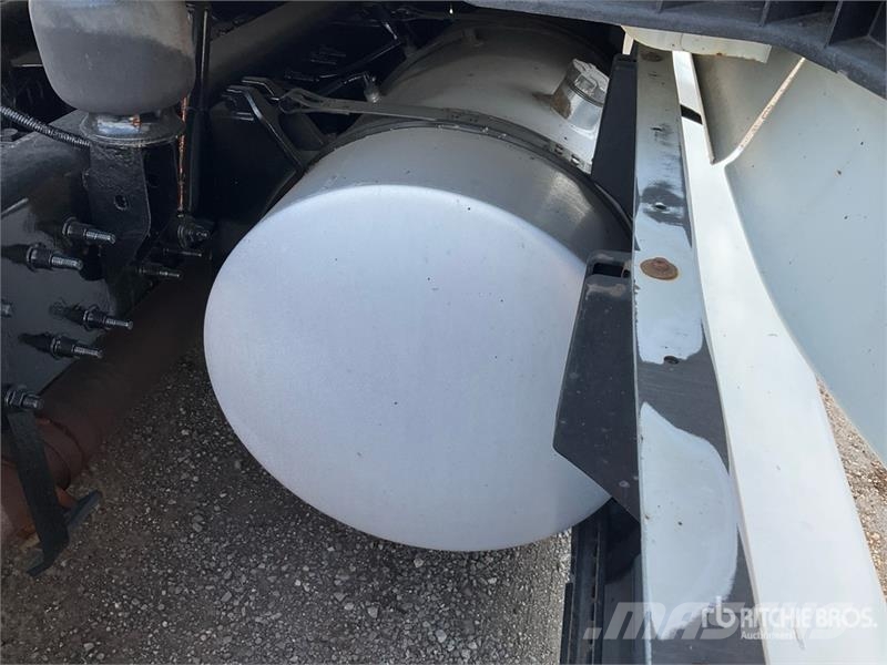 International LT625 牵引车