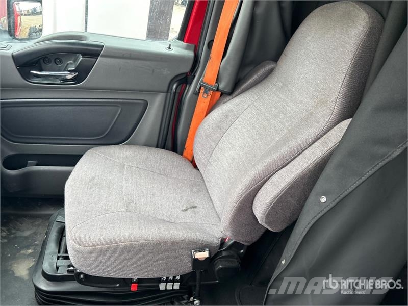 International LT625 Тягачі