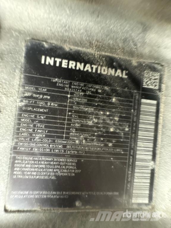 International LT625 Prime Movers